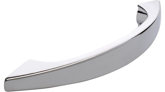 Griff Laatzen Druckguss chrom glänzend - 102 mm lang  vor weißem Hintergrund