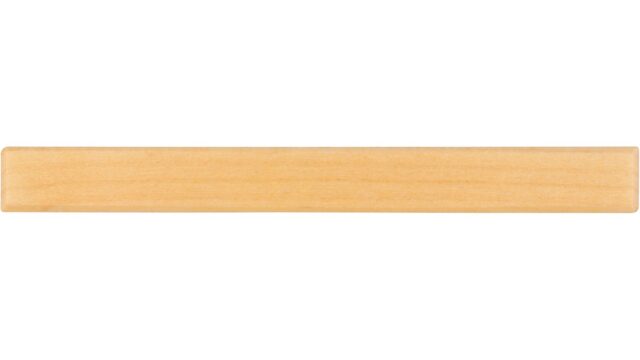 Griff Linkenheim-Hochstädten Holz ahorn natur lackiert - 115 mm lang  vor weißem Hintergrund