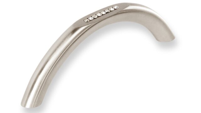Griff Memmingen Edelstahl fein geschliffen swarovski® kristalle - 111 mm lang  vor weißem Hintergrund