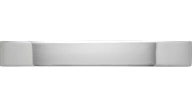 Griff Rees Druckguss chrom glänzend - 148 mm lang  vor weißem Hintergrund