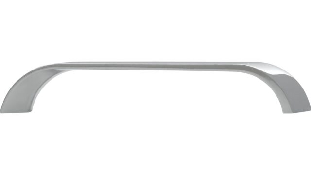 Griff Steinbach Druckguss chrom glänzend - 188 mm lang  vor weißem Hintergrund