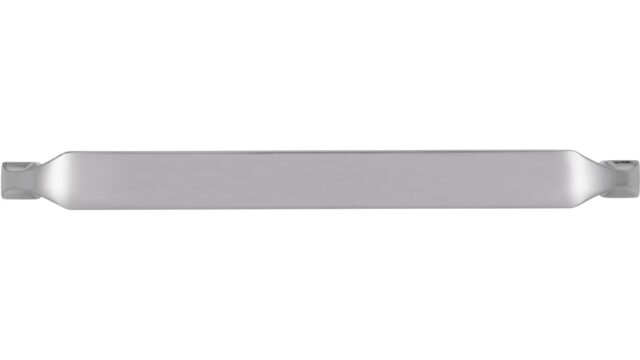 Griff Trebbin Druckguss chrom glänzend - 170 mm lang  vor weißem Hintergrund