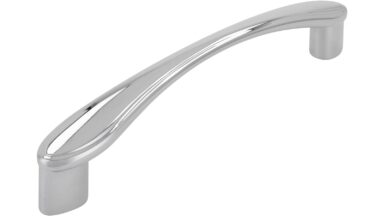 Griff Zülpich Druckguss chrom glänzend - 150 mm lang vor weißem Hintergrund