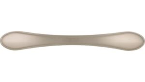 Griff Zülpich Druckguss vernickelt feingeschliffen - 113 mm lang  vor weißem Hintergrund