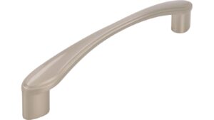 Griff Zülpich Druckguss vernickelt feingeschliffen - 150 mm lang vor weißem Hintergrund