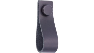Knopf Asperg Aluminium - Echtleder schwarz schwarz matt pulverbeschichtet - 76 mm lang  vor weißem Hintergrund
