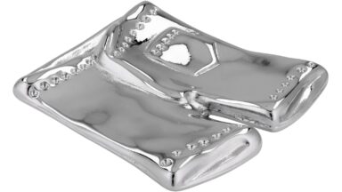 Knopf Kronberg Druckguss chrom glänzend - 40 mm lang vor weißem Hintergrund