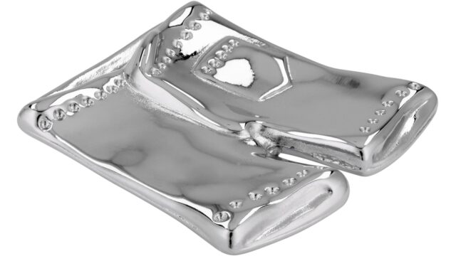 Knopf Kronberg Druckguss chrom glänzend - 40 mm lang  vor weißem Hintergrund