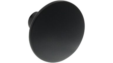 Knopf Nordwalde Druckguss schwarz matt pulverbeschichtet - 30 mm lang  vor weißem Hintergrund
