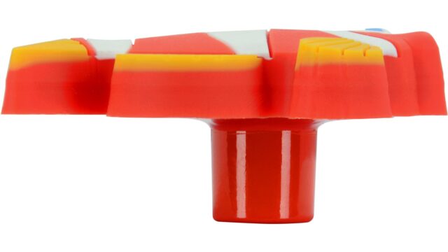 Knopf Wolgast Softmaterial - Metallfuß orange - 53 mm lang  vor weißem Hintergrund