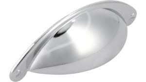 Muschel Gerlingen Druckguss chrom glänzend - 104 mm lang  vor weißem Hintergrund