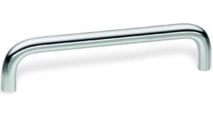 Bügelgriff Borna Stahl verchromt poliert - 138 mm lang  vor weißem Hintergrund