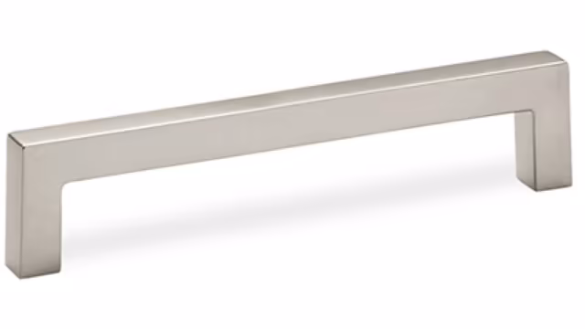 Design-Bügelgriff Reinbek Zamak edelstahlfinish - 138 mm lang vor weißem Hintergrund