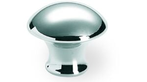 Designknopf Dingolfing Messing verchromt poliert - 31 mm lang  vor weißem Hintergrund