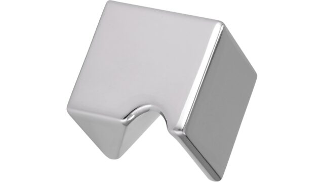 Knopf Harsewinkel Druckguss chrom glänzend - 30 mm lang  vor weißem Hintergrund
