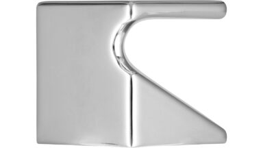 Knopf Harsewinkel Druckguss chrom glänzend - 30 mm lang  vor weißem Hintergrund