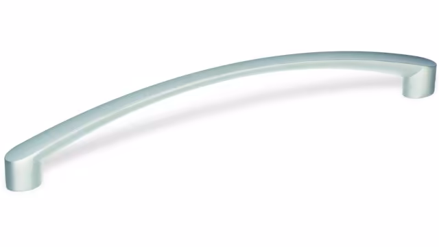 Design-Segmentbogengriff Frankenthal Zamak verchromt matt - 208 mm lang vor weißem Hintergrund