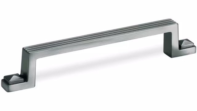 Landhausgriff Riesa Zamak zinn antik - 163 mm lang  vor weißem Hintergrund