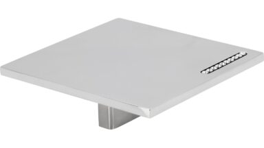 Griff Großostheim Zinkdruckguß - chrom glänzend, Swarovski® - kristalle - 80 mm lang vor weißem Hintergrund