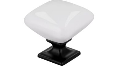 Knopf  Druckguss Porzellan weiß schwarz matt pulverbeschichtet - 34 mm lang  vor weißem Hintergrund