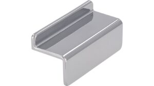 Griffleiste Niebüll Druckguss chrom glänzend - 50 mm lang  vor weißem Hintergrund