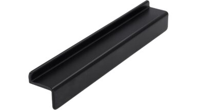 Griffleiste Niebüll Druckguss schwarz matt pulverbeschichtet - 150 mm lang vor weißem Hintergrund