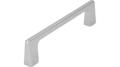 Griff Bad Wildbad Druckguss chrom glänzend - 107 mm lang  vor weißem Hintergrund