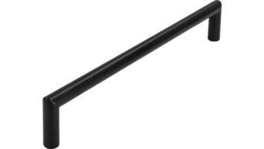 Griff Schlitz Druckguss schwarz matt pulverbeschichtet - 168 mm lang vor weißem Hintergrund