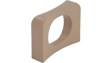 Griff Zeuthen Druckguss Beigebraun - 42 mm lang vor weißem Hintergrund