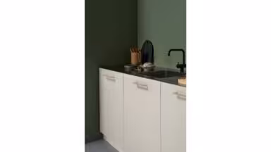 Griff BIS Eiche FSC 100%-Zink - Lackiert/Matt weiss NCS 0500 - 188 mm lang  vor weißem Hintergrund