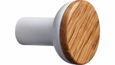 Knopf BIS-KNOB Eiche FSC 100%-Zink - Lackiert/Matt weiss NCS 0500 - 24 mm lang  vor weißem Hintergrund