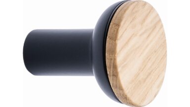 Knopf BIS-KNOB Eiche FSC 100%-Zink - Lackiert/Schwarz matt - 24 mm lang vor weißem Hintergrund
