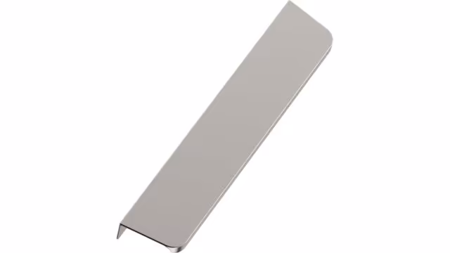 Griffleiste COMET Aluminium - Edelstahloptik matt - 200 mm lang vor weißem Hintergrund