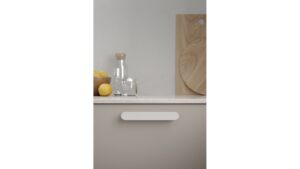 Griffleiste MIRO Zink - Beige - 190 mm lang  vor weißem Hintergrund