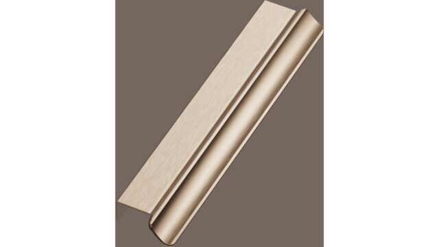 Griffleiste VOLET Aluminium - Messing gebürstet - 220 mm lang  vor weißem Hintergrund