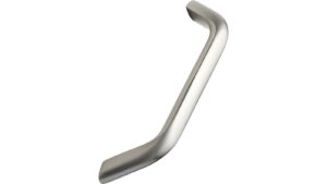 Griff SPACE Aluminium - Edelstahloptik - 145 mm lang  vor weißem Hintergrund