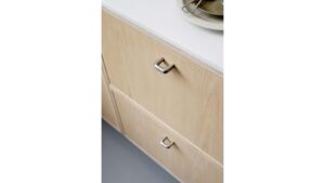 Griff UNIFY Zink - Edelstahloptik - 42 mm lang  vor weißem Hintergrund