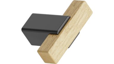 Knopf SEGMENT-KNOB Eiche FSC 100%-Zink - Lackiert/Schwarz matt - 44 mm lang  vor weißem Hintergrund