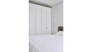 Moebelknopf-VILLA-ROUND-nickel-Zinkdruckguss-laenge-30-FP-000929-anwendung-10 Knopf VILLA-ROUND Zink - Glanz Nickel - 30 mm lang vor weißem Hintergrund