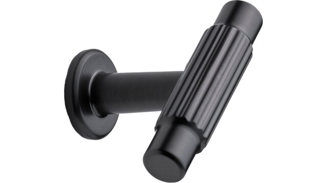 Knopf VILLA-T Zink - Gun-metal - 50 mm lang vor weißem Hintergrund