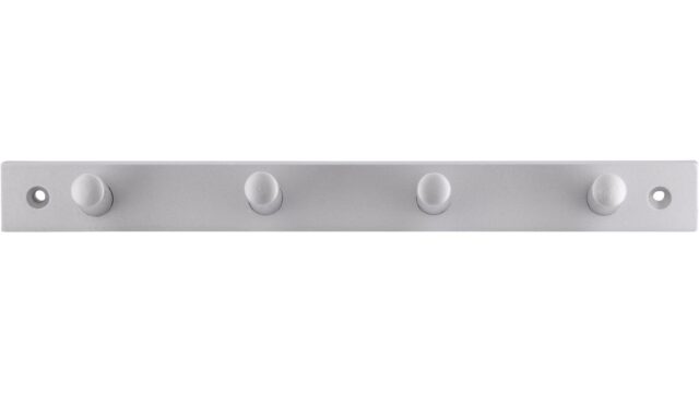 Hakenleiste Pfarrkirchen Holz buche weißaluminium - 280 mm lang  vor weißem Hintergrund