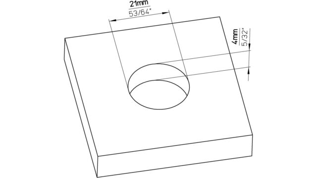 Muschel Langen Stahl alufarbig pulverbeschichtet nickel glänzend - 26 mm lang  vor weißem Hintergrund