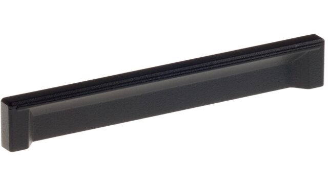 Griffleiste Bad Bevensen Metall - Schwarz Struktur Pulverbeschichtung - 140 mm lang vor weißem Hintergrund