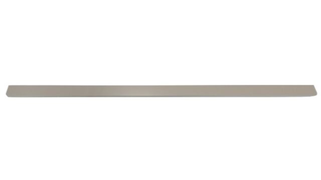 Griffleiste Breckerfeld aluminium - Beige matt Pulverbeschichtung PBA Radius R10 - 884 mm lang vor weißem Hintergrund