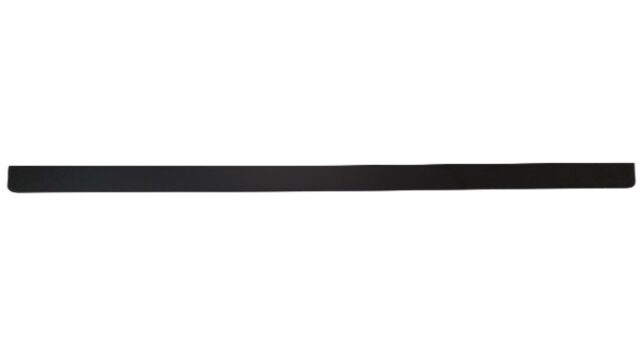 Griffleiste Breckerfeld aluminium - Schwarz matt pulverbeschichtet B50 Radius R10 - 1172 mm lang  vor weißem Hintergrund