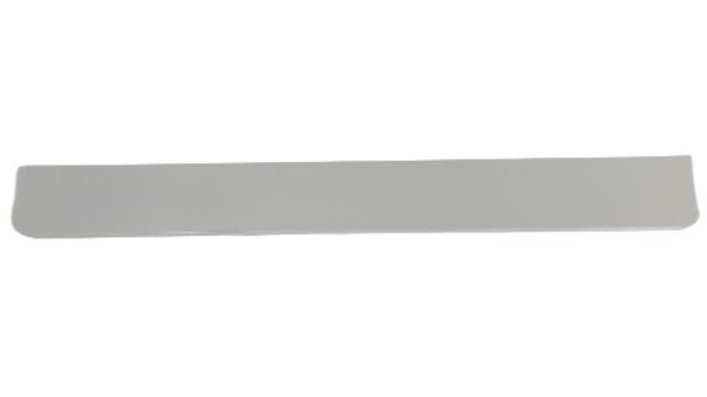 Griffleiste Breckerfeld aluminium - Weiß seidenmatt Pulverbeschichtung PB0 Radius R10 - 340 mm lang vor weißem Hintergrund