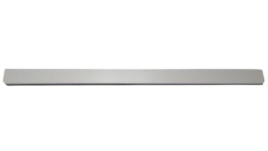 Griffleiste Breckerfeld aluminium - Weiß seidenmatt Pulverbeschichtung PB0 Radius R10 - 628 mm lang vor weißem Hintergrund