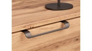 Griffleiste Ochsenhausen Metall - Schwarz matt Pulverbeschichtung - 180 mm lang  vor weißem Hintergrund