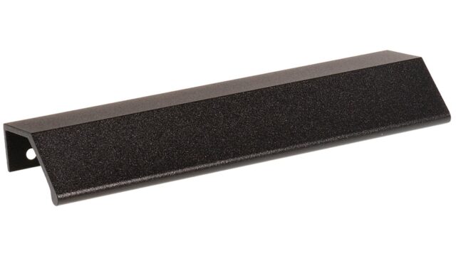 Griffleiste Sinntal Metall - Schwarz Struktur Pulverbeschichtung - 180 mm lang  vor weißem Hintergrund