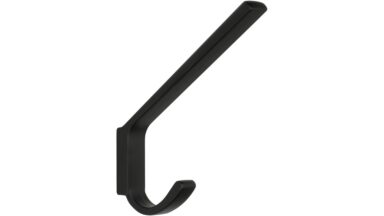 Haken Bad Liebenzell Metall - Schwarz matt Pulverbeschichtung - 113 mm lang vor weißem Hintergrund